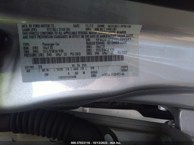 2014 FORD FOCUS SE VIN: 1FADP3F21EL221531