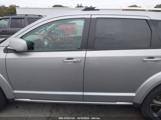3C4PDCGG9KT859634 Dodge Journey Crossroad