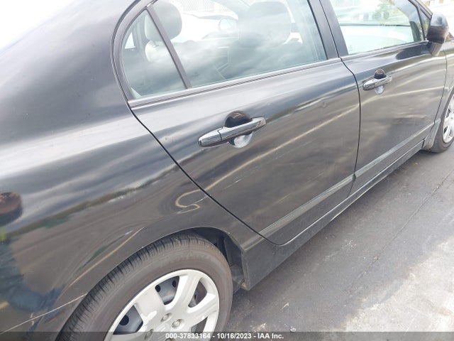 2010 HONDA CIVIC LX VIN: 2HGFA1F53AH584263