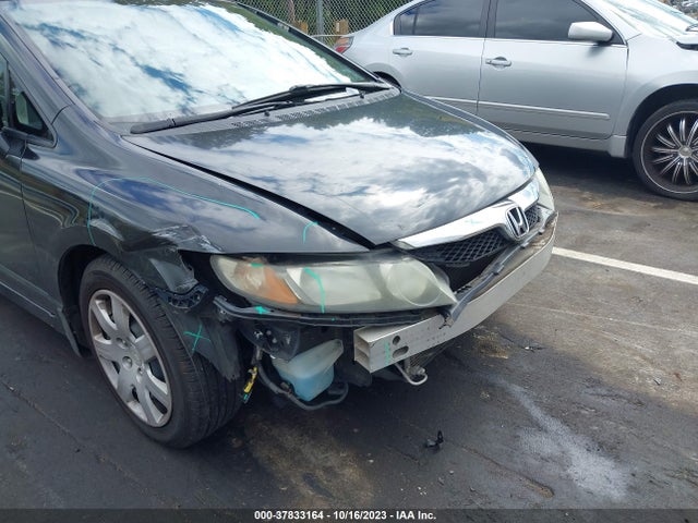 2010 HONDA CIVIC LX VIN: 2HGFA1F53AH584263