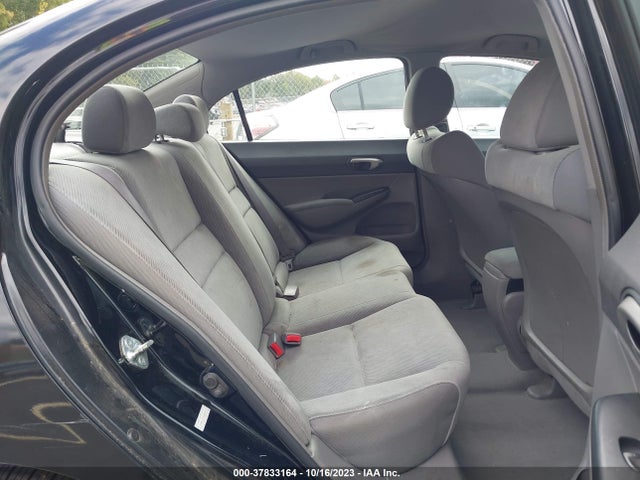 2010 HONDA CIVIC LX VIN: 2HGFA1F53AH584263