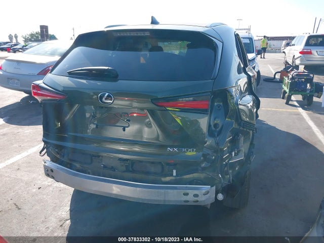 JTJDARBZXM2192761 Lexus NX 300