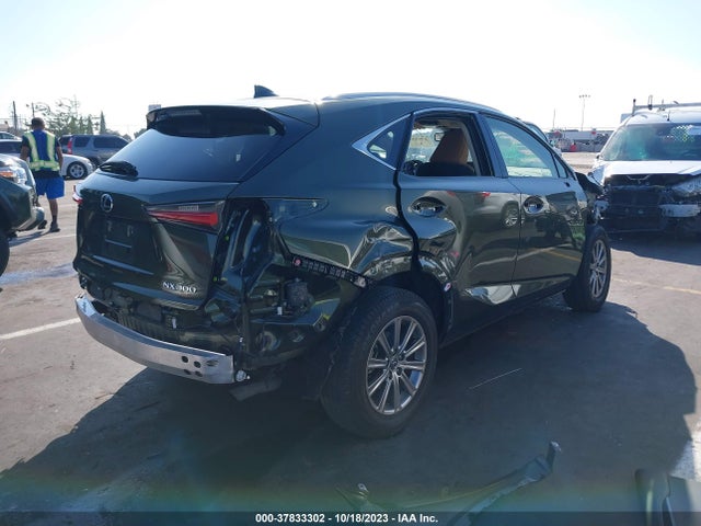 JTJDARBZXM2192761 Lexus NX 300