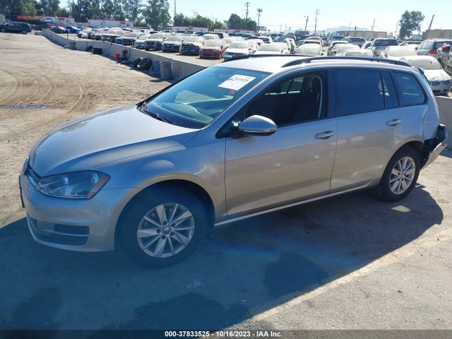 3VWC17AU2GM508396 Volkswagen Golf Sportwagen Tsi S