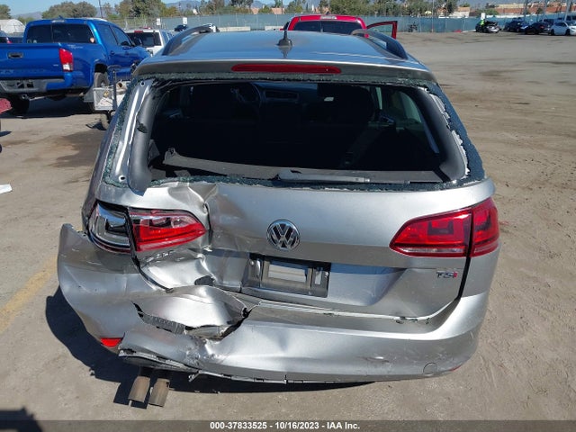 3VWC17AU2GM508396 Volkswagen Golf Sportwagen Tsi S