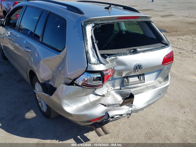 3VWC17AU2GM508396 Volkswagen Golf Sportwagen Tsi S