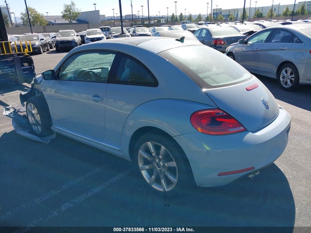 2013 VOLKSWAGEN BEETLE COUPE 2.5L W/SUN/SOUND/NAV VIN: 3VWJP7AT8DM693529