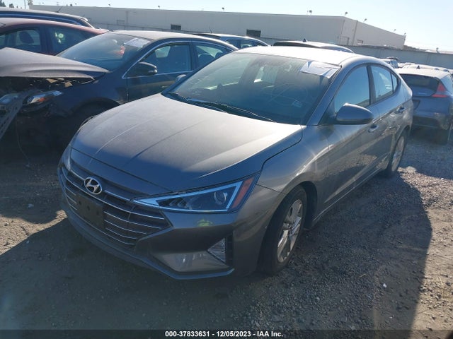 2019 HYUNDAI ELANTRA SEL VIN: 5NPD84LF1KH412354