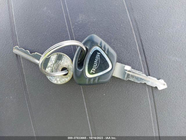 2015 TRIUMPH MOTORCYCLE THRUXTON SMT920K19FT686216 Photo 10