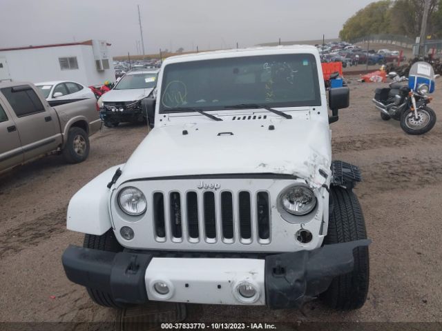 1C4HJWEG4GL113287 Jeep Wrangler Unlimited Sahara
