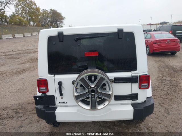 1C4HJWEG4GL113287 Jeep Wrangler Unlimited Sahara