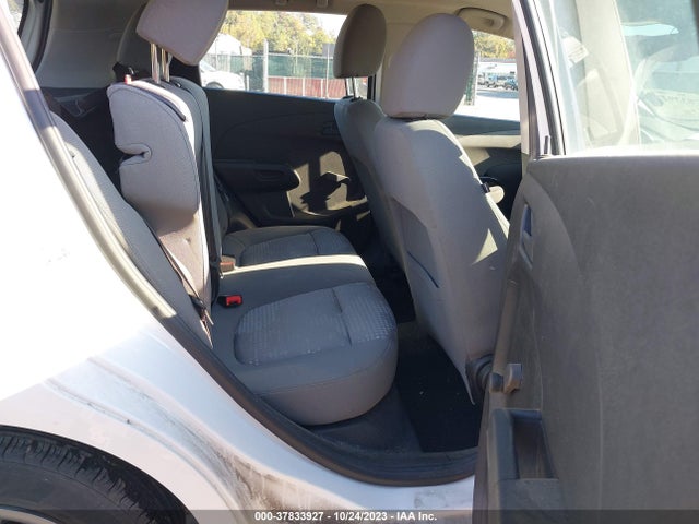 Chevrolet Sonic Lt Auto 2017 1G1JG6SG6H4174682 Image 8