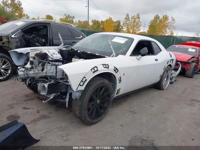 Dodge Challenger R/t Scat Pack 2018 2C3CDZFJ7JH112138 Image 2