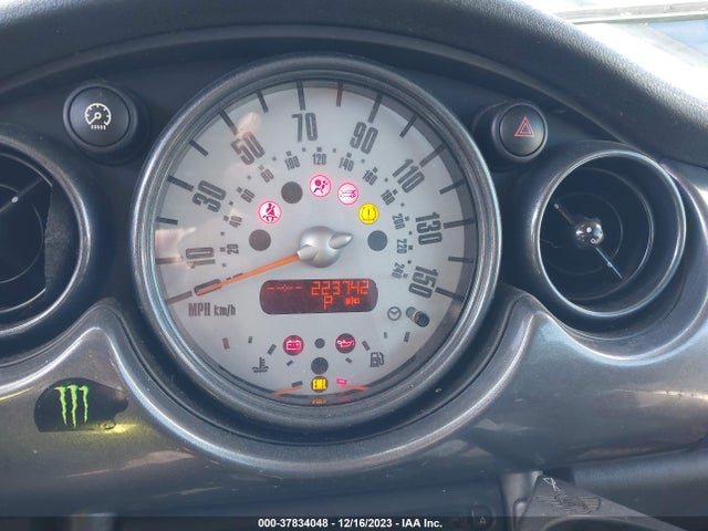 2006 MINI COOPER WMWRC33586TJ78752 Photo 6