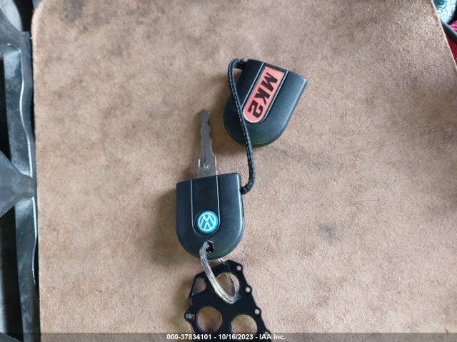1991 VOLKSWAGEN JETTA GL VIN: WVWMK21G0MW259111