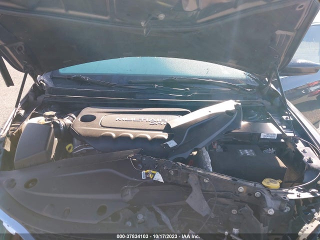 1C3CCCABXFN561585 Chrysler 200 Limited