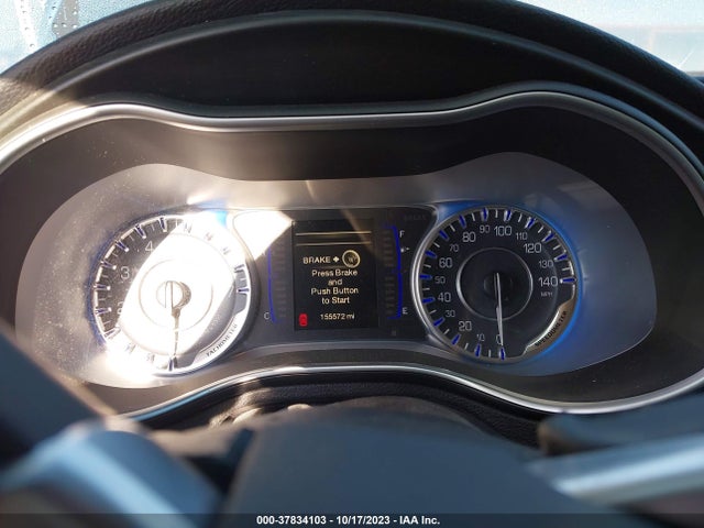 1C3CCCABXFN561585 Chrysler 200 Limited