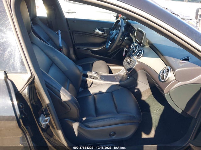 Mercedes-Benz CLA 250 2014 WDDSJ4EB6EN041787 Image 5