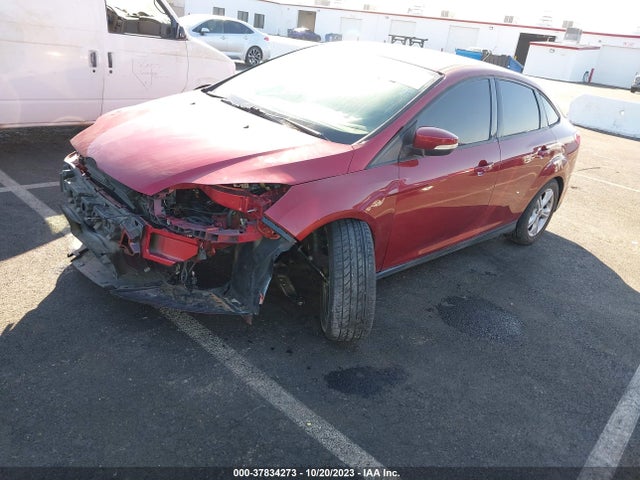 1FADP3F28EL185210 Ford FOCUS SE