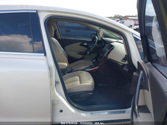 1G4PS5SK3E4155786 Buick Verano Leather Group