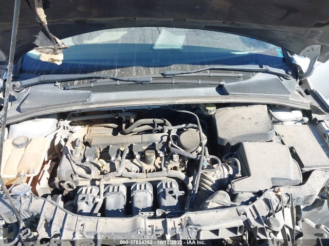 Ford FOCUS SE 2015 1FADP3F20FL218931 Image 10