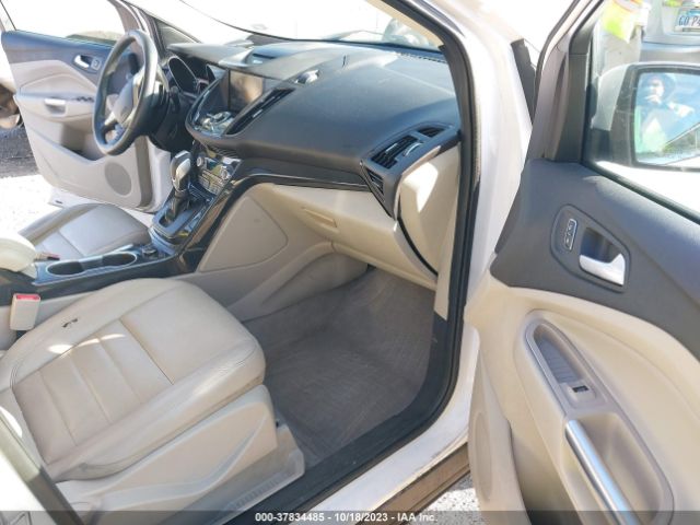 1FMCU9J99EUB91710 Ford Escape Titanium