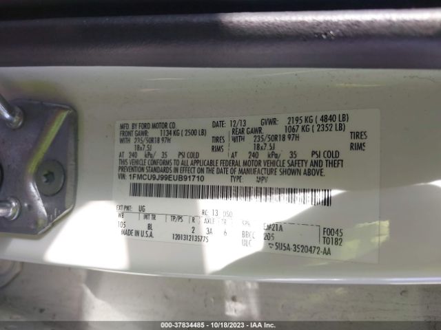 1FMCU9J99EUB91710 Ford Escape Titanium