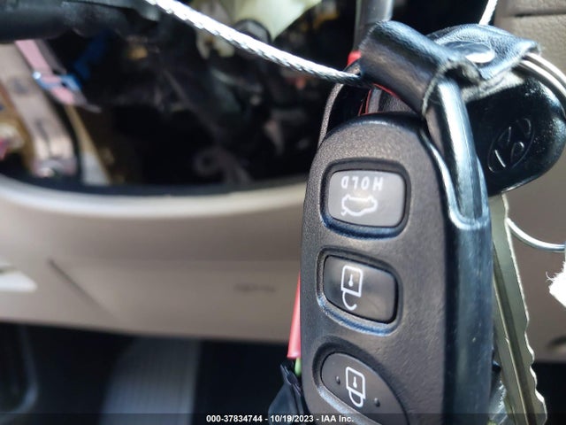 2018 HYUNDAI ELANTRA SEL VIN: 5NPD84LF8JH261785