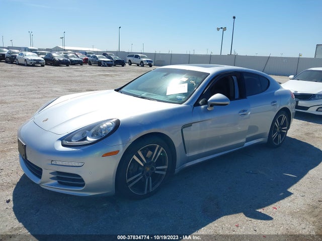 2015 PORSCHE PANAMERA WP0AA2A72FL003773 Photo 1
