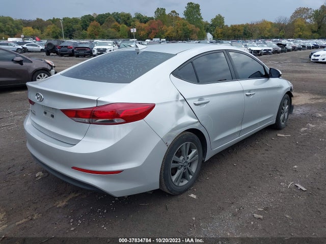 Hyundai Elantra Value Edition 2018 5NPD84LF9JH226740 Image 4