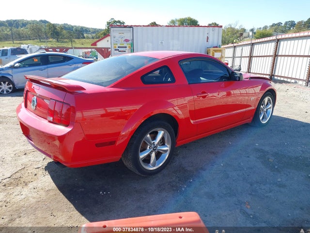 Продаж на аукціоні авто 2006 Ford Mustang Gt Deluxe, vin: 1ZVHT82H165191254, номер лоту: 37834878