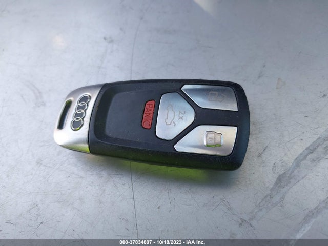 WAUB4AF49KA025812 Audi S4 Premium Plus