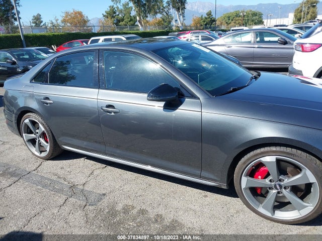 WAUB4AF49KA025812 Audi S4 Premium Plus