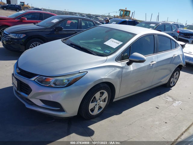 Chevrolet CRUZE LS 2017 1G1BC5SM7H7109533 Image 2