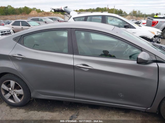 2013 HYUNDAI ELANTRA GLS PZEV VIN: 5NPDH4AE7DH392415