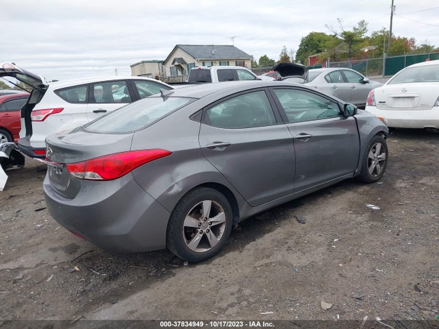 2013 HYUNDAI ELANTRA GLS PZEV VIN: 5NPDH4AE7DH392415