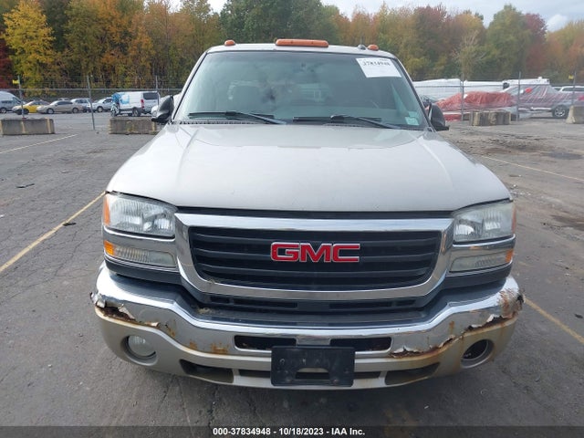 2005 GMC SIERRA 2500HD SLT VIN: 1GTHK23265F922458
