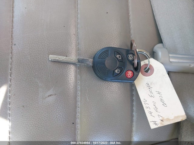 2017 FORD ESCAPE SE VIN: 1FMCU0GD2HUE00748