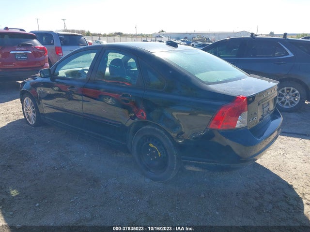2010 VOLVO S40 2.4I VIN: YV1382MS4A2492142