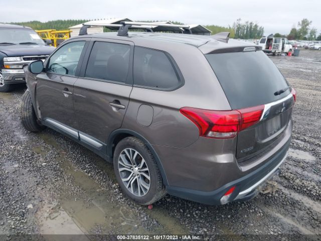 JA4AD2A30HZ070743 Mitsubishi Outlander Es