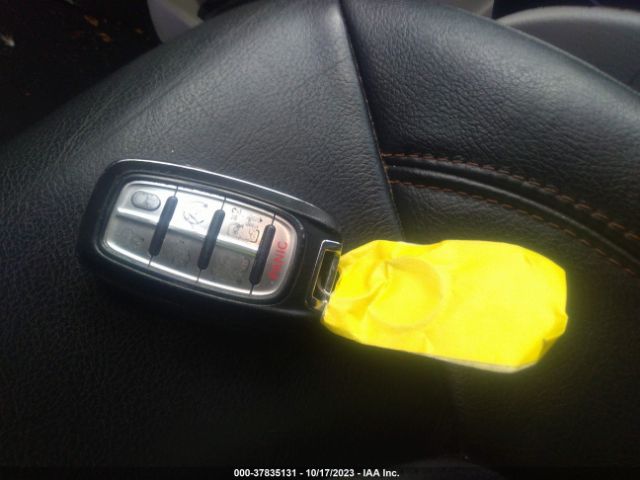 2018 CHRYSLER PACIFICA 2C4RC1BG8JR280580 Photo 10