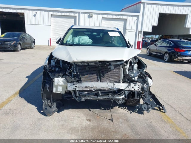 2018 TOYOTA HIGHLANDER XLE VIN: 5TDKZRFH7JS536765