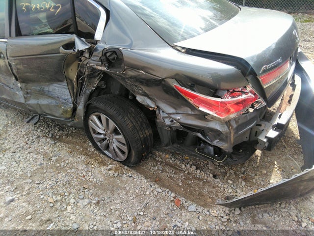 2011 HONDA ACCORD SDN EX-L VIN: 1HGCP2F88BA109645