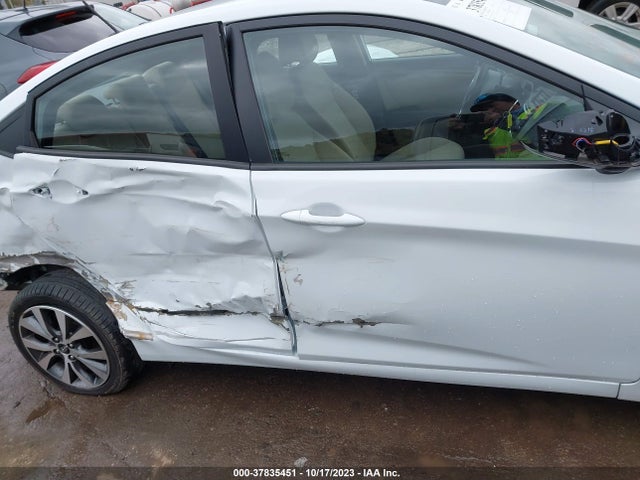 Hyundai Accent Value Edition 2017 KMHCT4AEXHU342982 Image 14