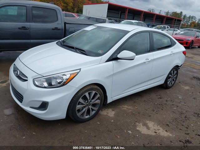 Hyundai Accent Value Edition 2017 KMHCT4AEXHU342982 Image 2