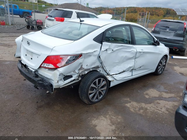 Hyundai Accent Value Edition 2017 KMHCT4AEXHU342982 Image 4