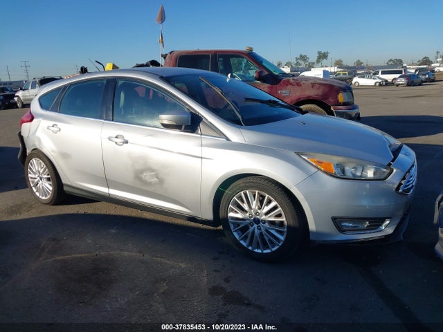 2016 FORD FOCUS TITANIUM VIN: 1FADP3N21GL227477