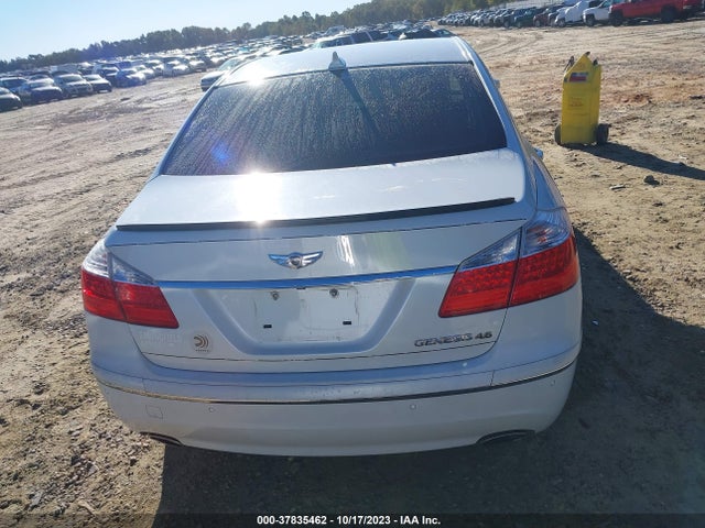 2009 HYUNDAI GENESIS VIN: KMHGC46F59U050676