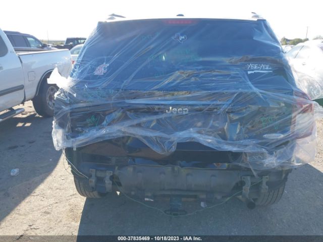 1C4NJDEB3ED831092 Jeep Compass Latitude