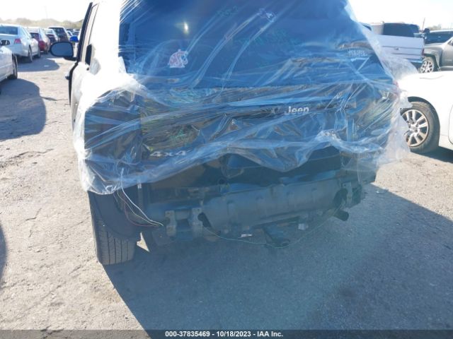 1C4NJDEB3ED831092 Jeep Compass Latitude